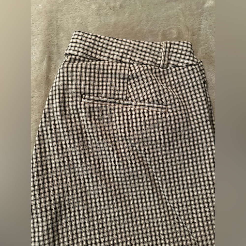 Banana Republic Factory Sloan curvy fit pants - Picture 5 of 9